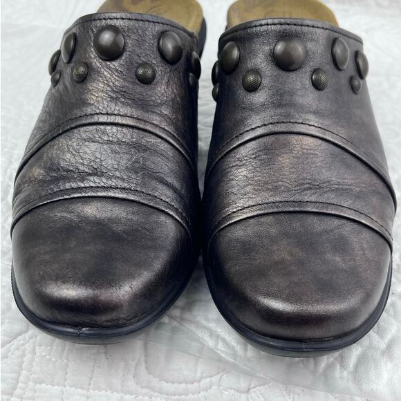 Romika Women 38 (US 6.5) Copper Studded Slip On Summer Clog Mules Shoes - Picture 4 of 11